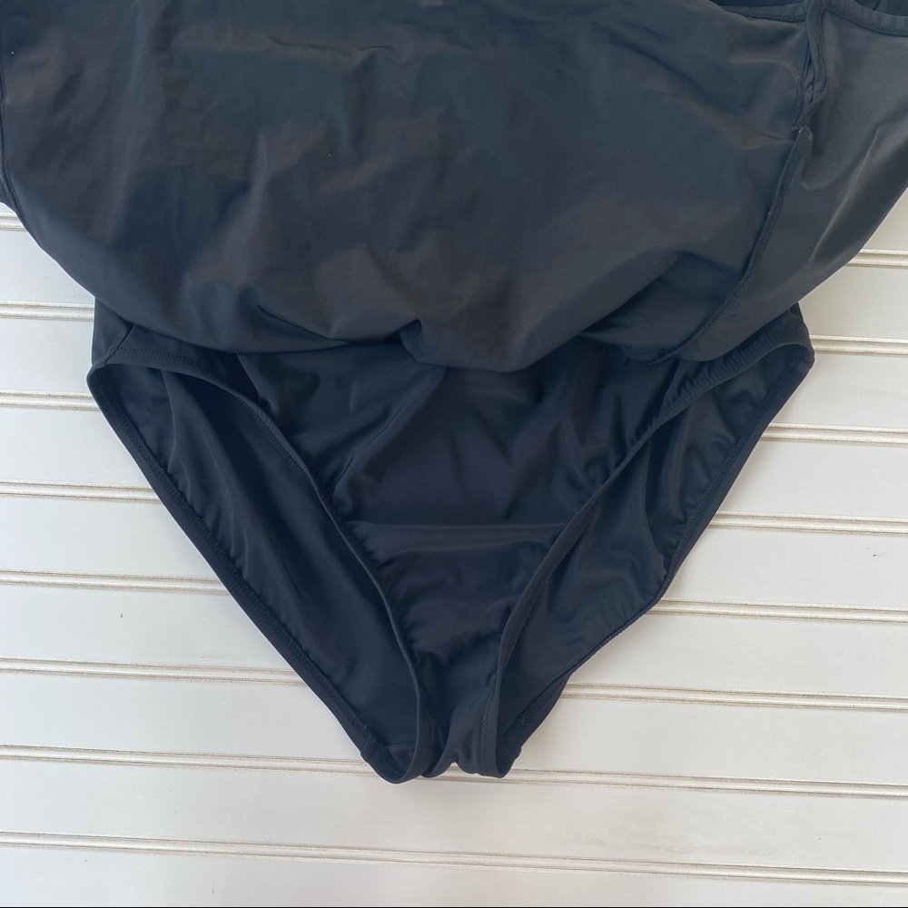 Swim skort‎ Size XL - Picture 2 of 7